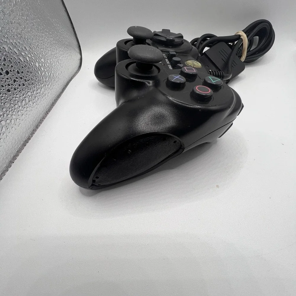 Titan Playstation 1 & 2 Advanced Wired Black Controller PS1 PS2 Tested & Working
